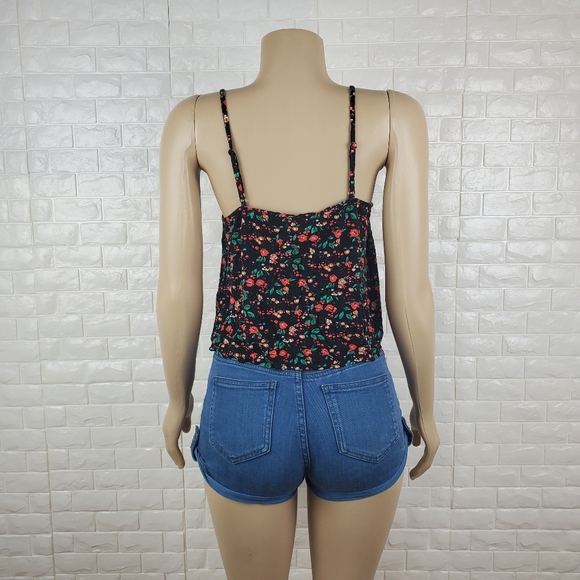 forever 21 black large junior sleeveless floral blouse ( 5 for $20 ) - Picture 4 of 7